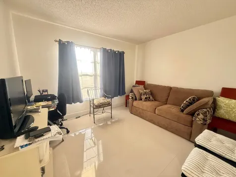 4640 Lucerne Lakes Boulevard W Lake Worth FL 33467