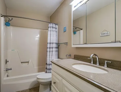 106 Spring Lake Court Vero Beach FL 32962