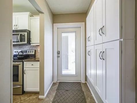 106 Spring Lake Court Vero Beach FL 32962