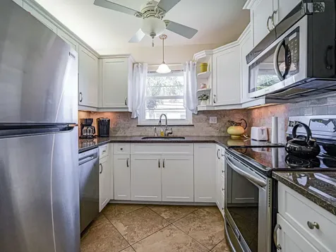 106 Spring Lake Court Vero Beach FL 32962