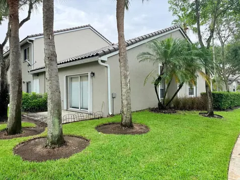 13219 NW 7th Manor Plantation FL 33325
