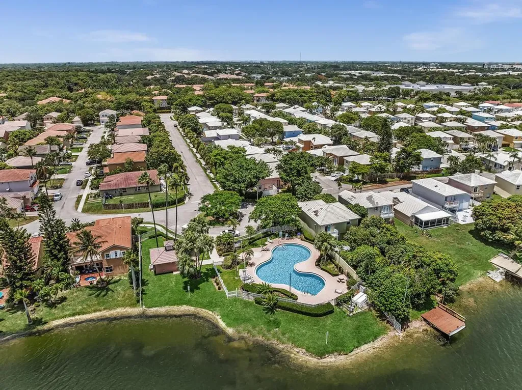 3083 Lillian Lane Margate FL 33063