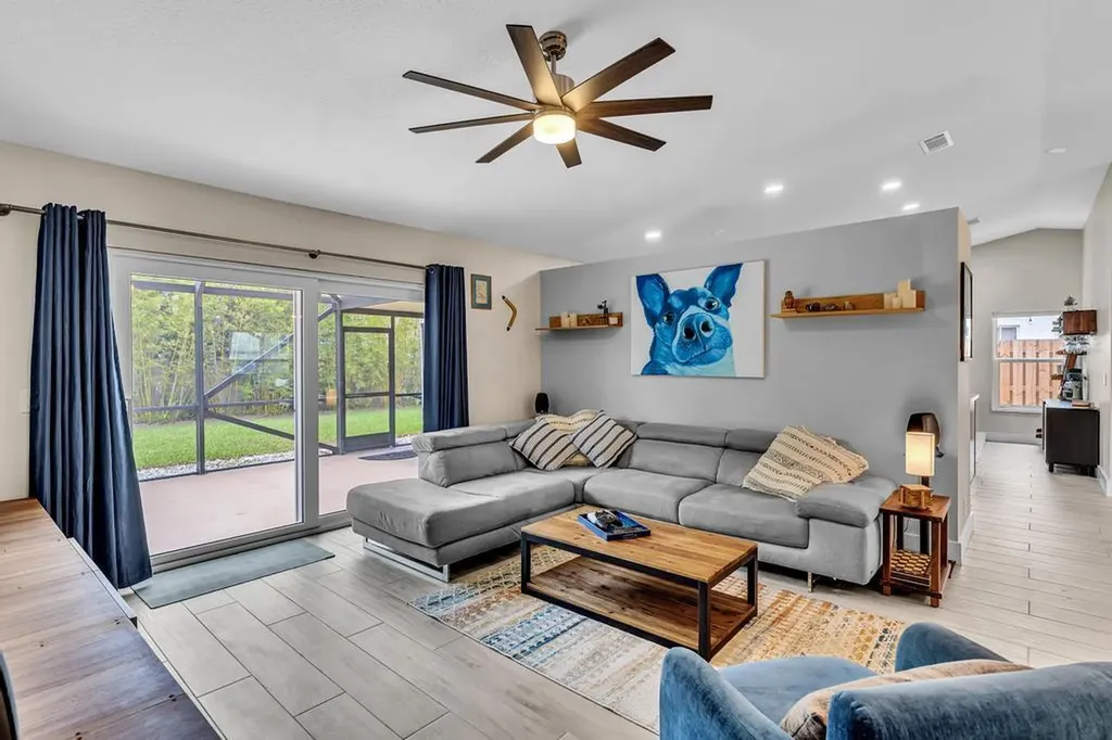 3083 Lillian Lane Margate FL 33063