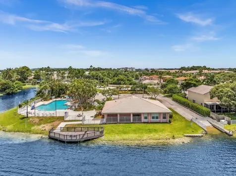 3083 Lillian Lane Margate FL 33063