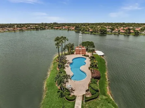 3083 Lillian Lane Margate FL 33063