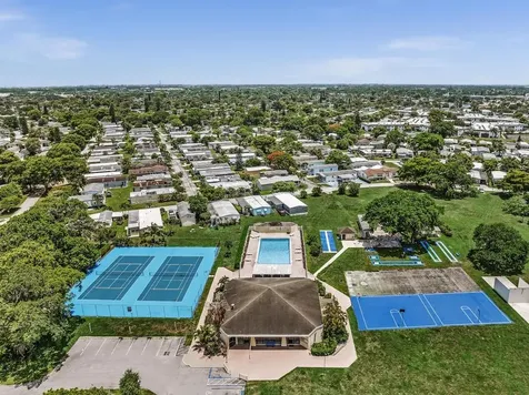 3083 Lillian Lane Margate FL 33063