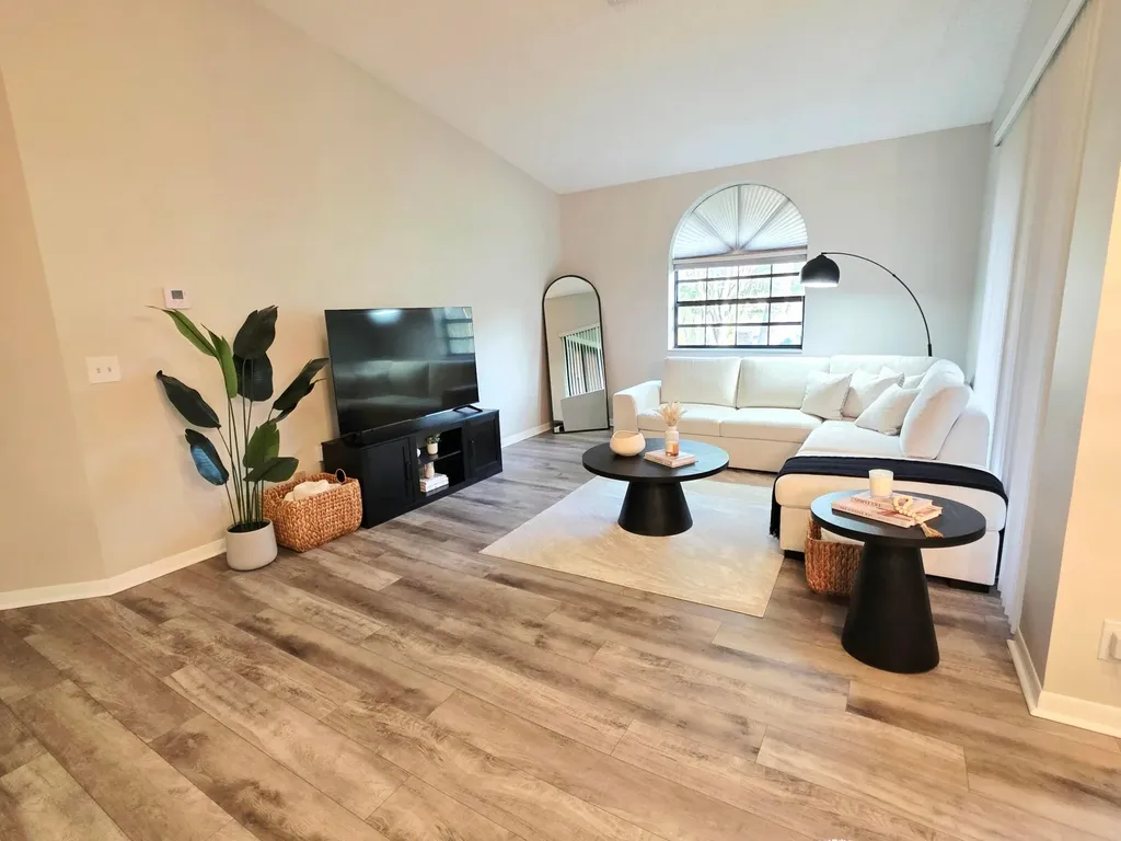 5450 Verona Drive Boynton Beach FL 33437