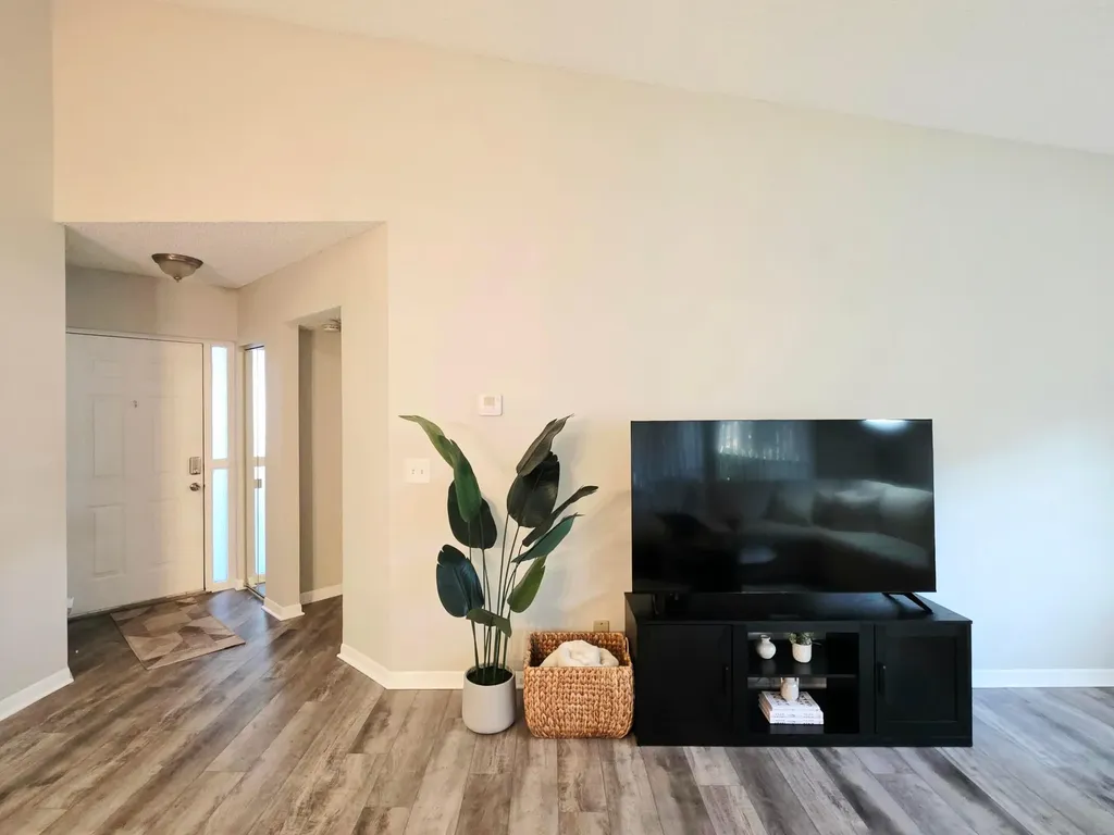 5450 Verona Drive Boynton Beach FL 33437