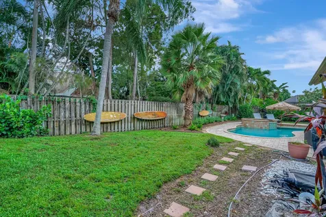 13709 Columbine Avenue Wellington FL 33414