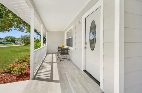 8745 98th Court Vero Beach FL 32967