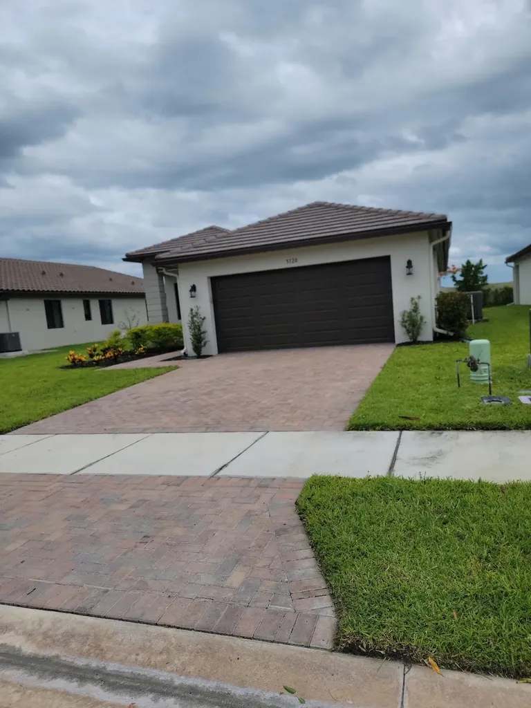 5120 Nevola Avenue Ave Maria FL 34142