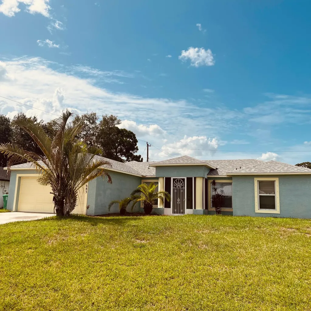1683 SW Malmo Road Port St Lucie FL 34953