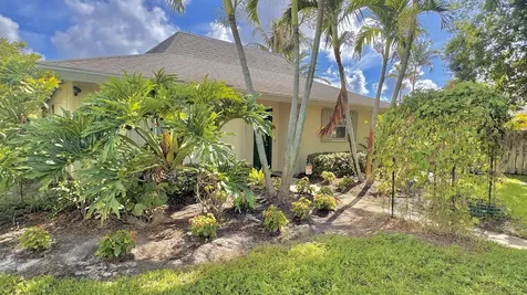 322 SW Indian Groves Drive Stuart FL 34994