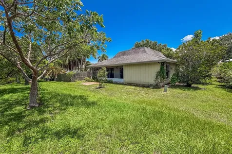 322 SW Indian Groves Drive Stuart FL 34994