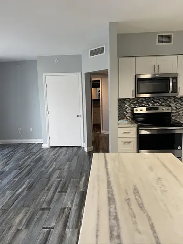 1330 West Avenue Miami Beach FL 33139