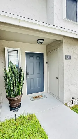 2105 Wharf Lane Greenacres FL 33463