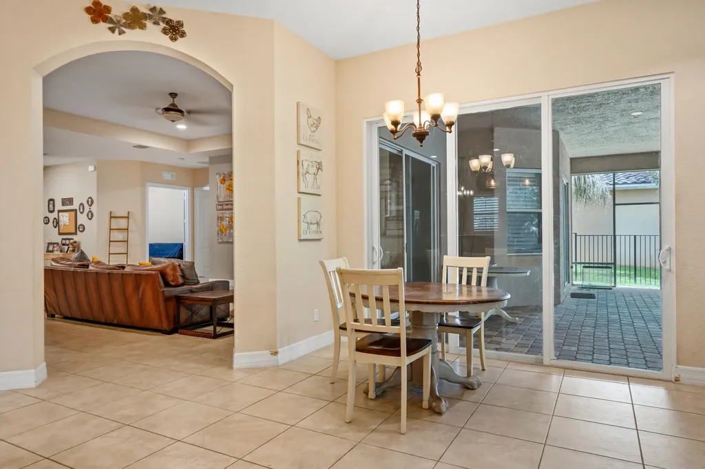 6019 SW Longspur Lane Palm City FL 34990