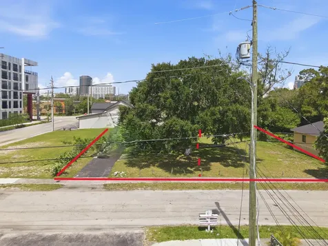 440 NW 7th Terrace Fort Lauderdale FL 33311