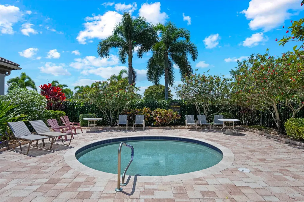 4221 Bluff Harbor Way Wellington FL 33449