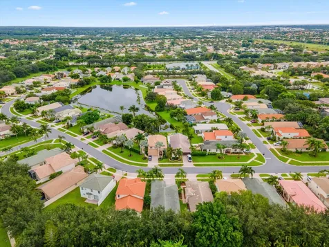 4221 Bluff Harbor Way Wellington FL 33449