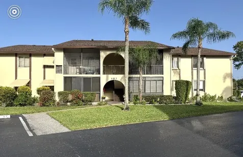 101 Lake Pine Circle Greenacres FL 33463