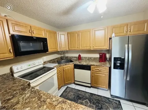 101 Lake Pine Circle Greenacres FL 33463