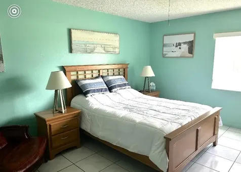101 Lake Pine Circle Greenacres FL 33463