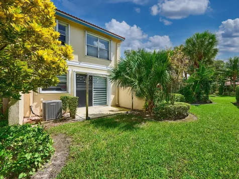 4750 NW 117th Avenue Coral Springs FL 33076