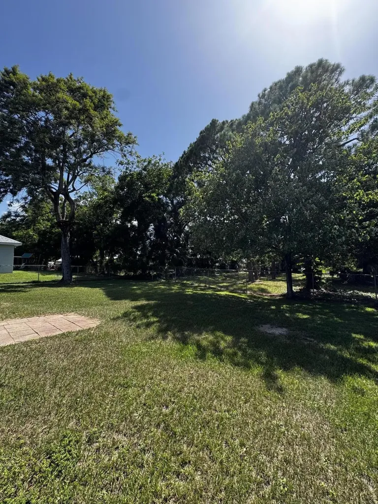 5105 Birch Drive Fort Pierce FL 34982