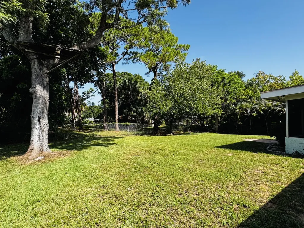 5105 Birch Drive Fort Pierce FL 34982