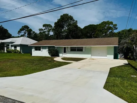 5105 Birch Drive Fort Pierce FL 34982