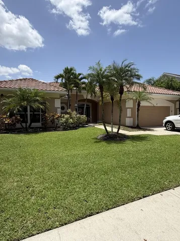 10114 Hunt Club Lane Palm Beach Gardens FL 33418