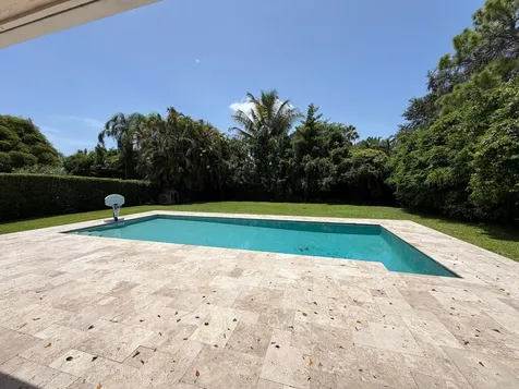 10114 Hunt Club Lane Palm Beach Gardens FL 33418
