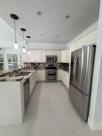 10114 Hunt Club Lane Palm Beach Gardens FL 33418