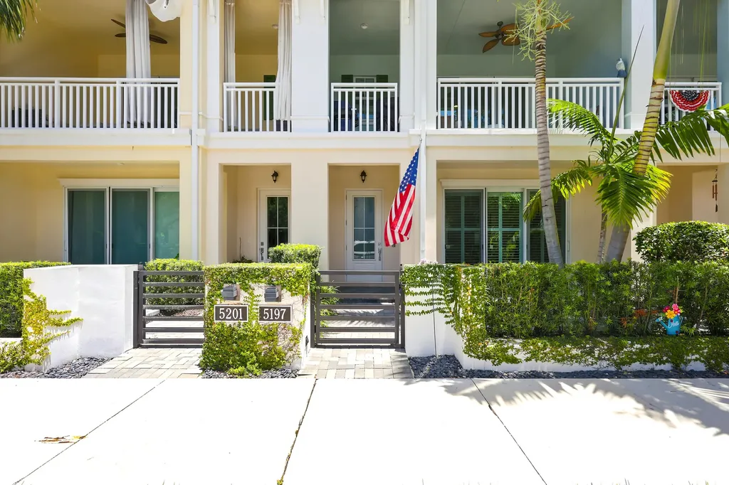 5197 Beckman Terrace Palm Beach Gardens FL 33418