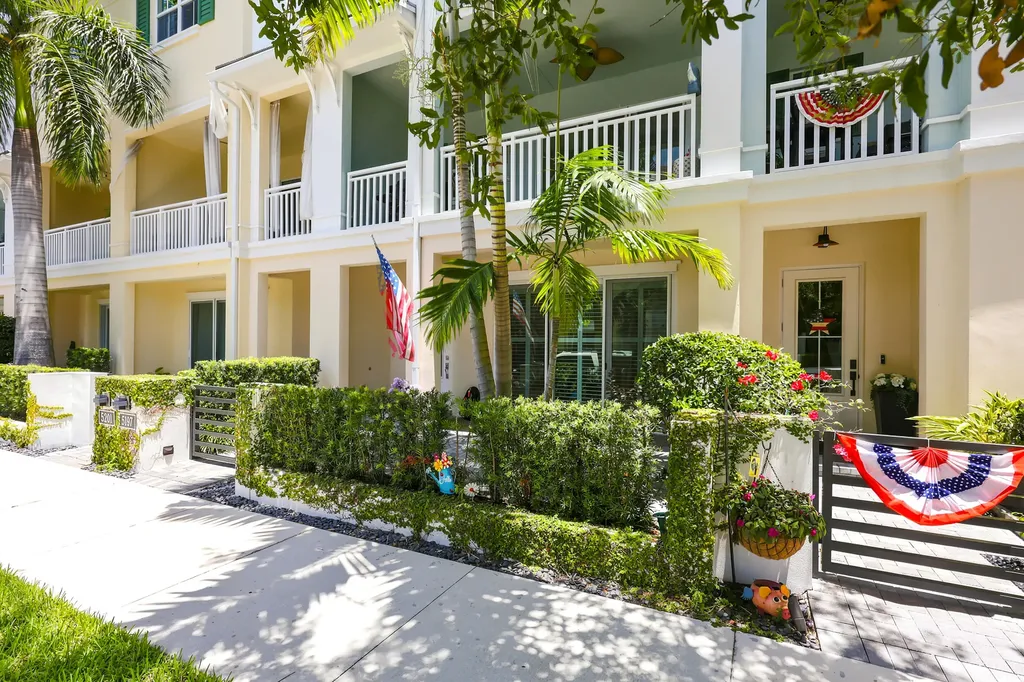 5197 Beckman Terrace Palm Beach Gardens FL 33418