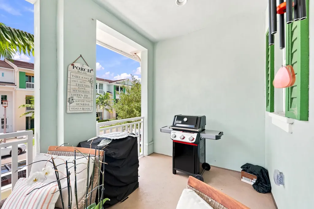 5197 Beckman Terrace Palm Beach Gardens FL 33418