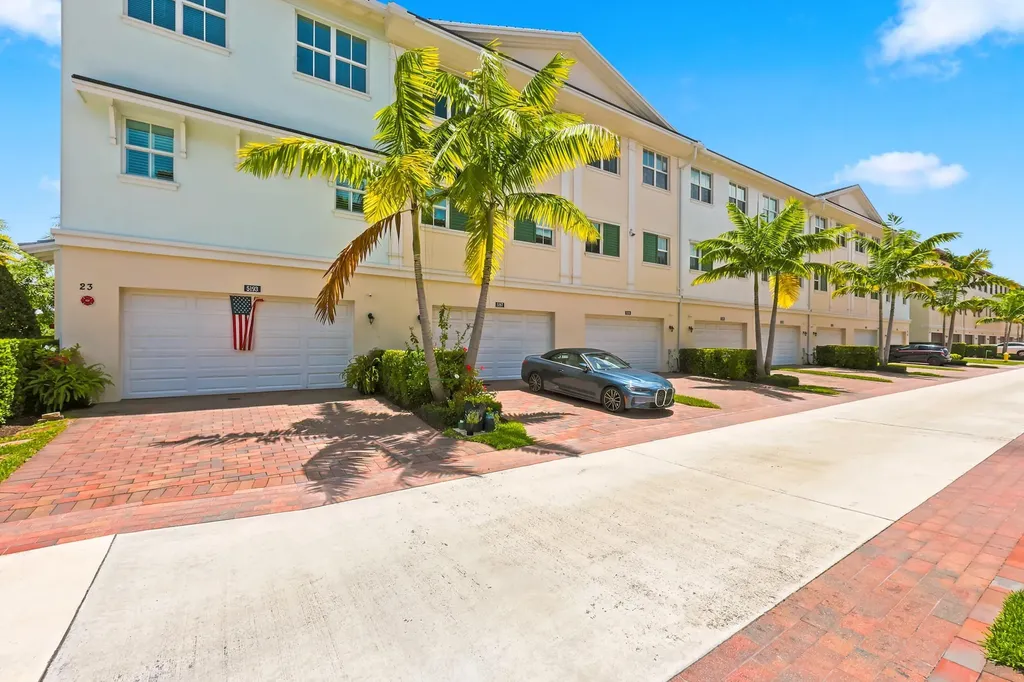 5197 Beckman Terrace Palm Beach Gardens FL 33418