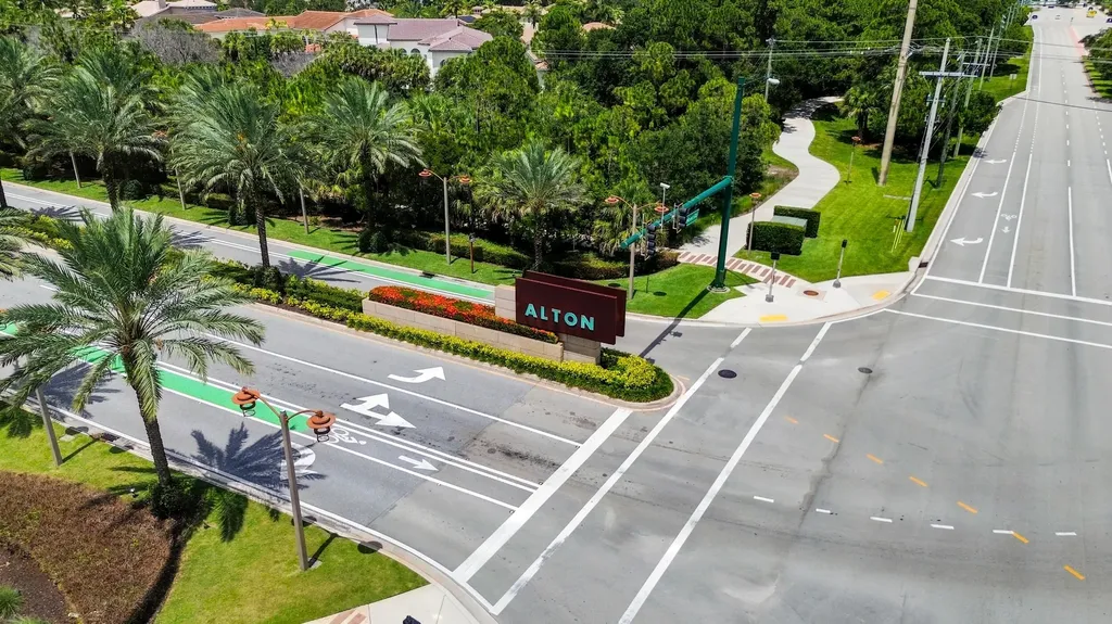5197 Beckman Terrace Palm Beach Gardens FL 33418