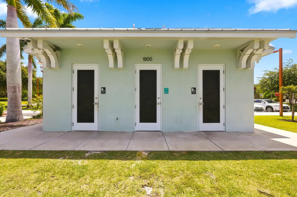 5197 Beckman Terrace Palm Beach Gardens FL 33418