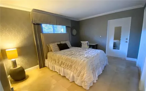 600 NE 7th Avenue Fort Lauderdale FL 33304