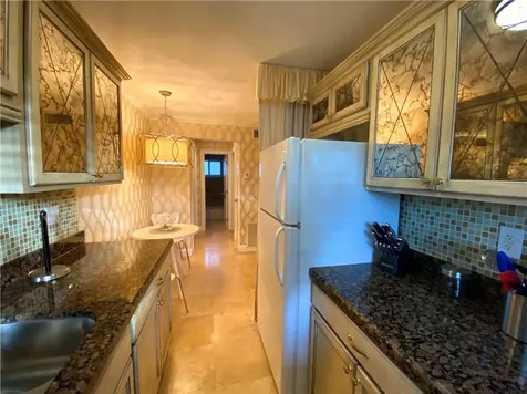 600 NE 7th Avenue Fort Lauderdale FL 33304