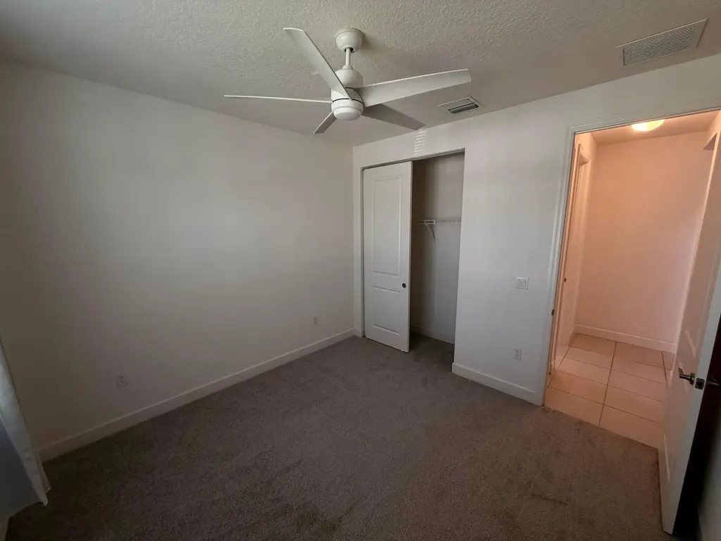 11609 SW Hawthorne Hill Road Port St Lucie FL 34987