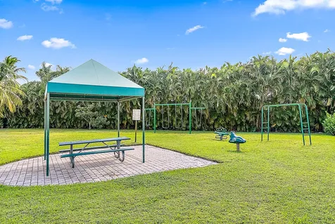 2522 SE Springtree Place Stuart FL 34997