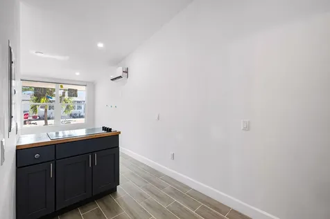 4011 36th Court West Palm Beach FL 33407