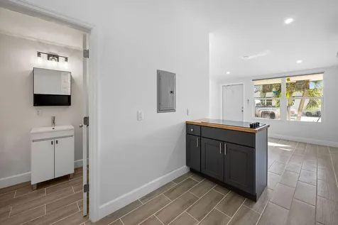 4011 36th Court West Palm Beach FL 33407