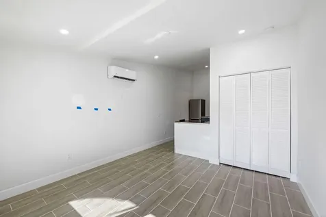 4011 36th Court West Palm Beach FL 33407