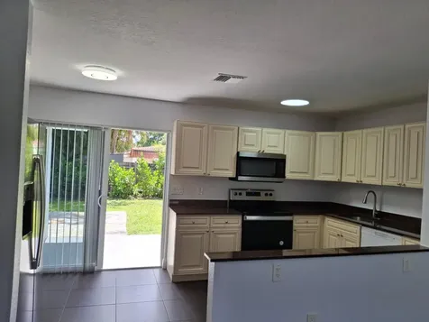 3731 NW 110th Avenue NW Coral Springs FL 33065