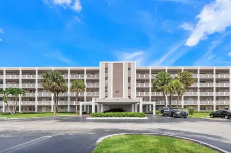 1075 Riverside Drive Coral Springs FL 33071