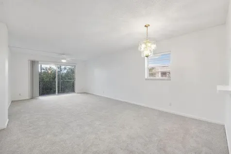 1075 Riverside Drive Coral Springs FL 33071